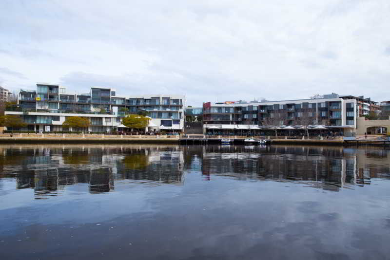 Regal Apartments Перт Экстерьер фото