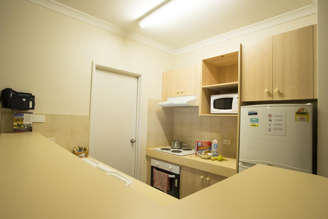 Regal Apartments Перт Экстерьер фото