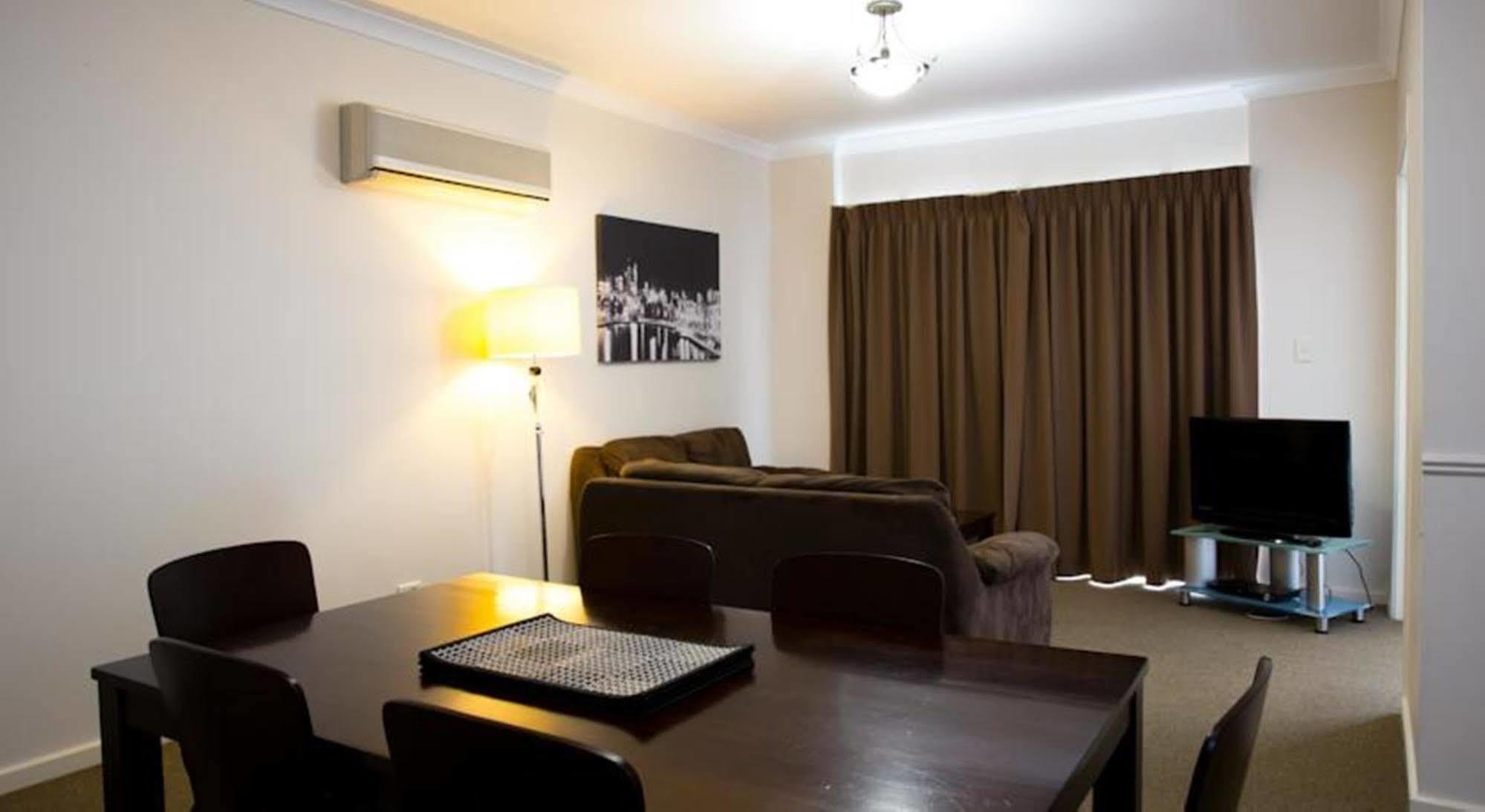 Regal Apartments Перт Экстерьер фото