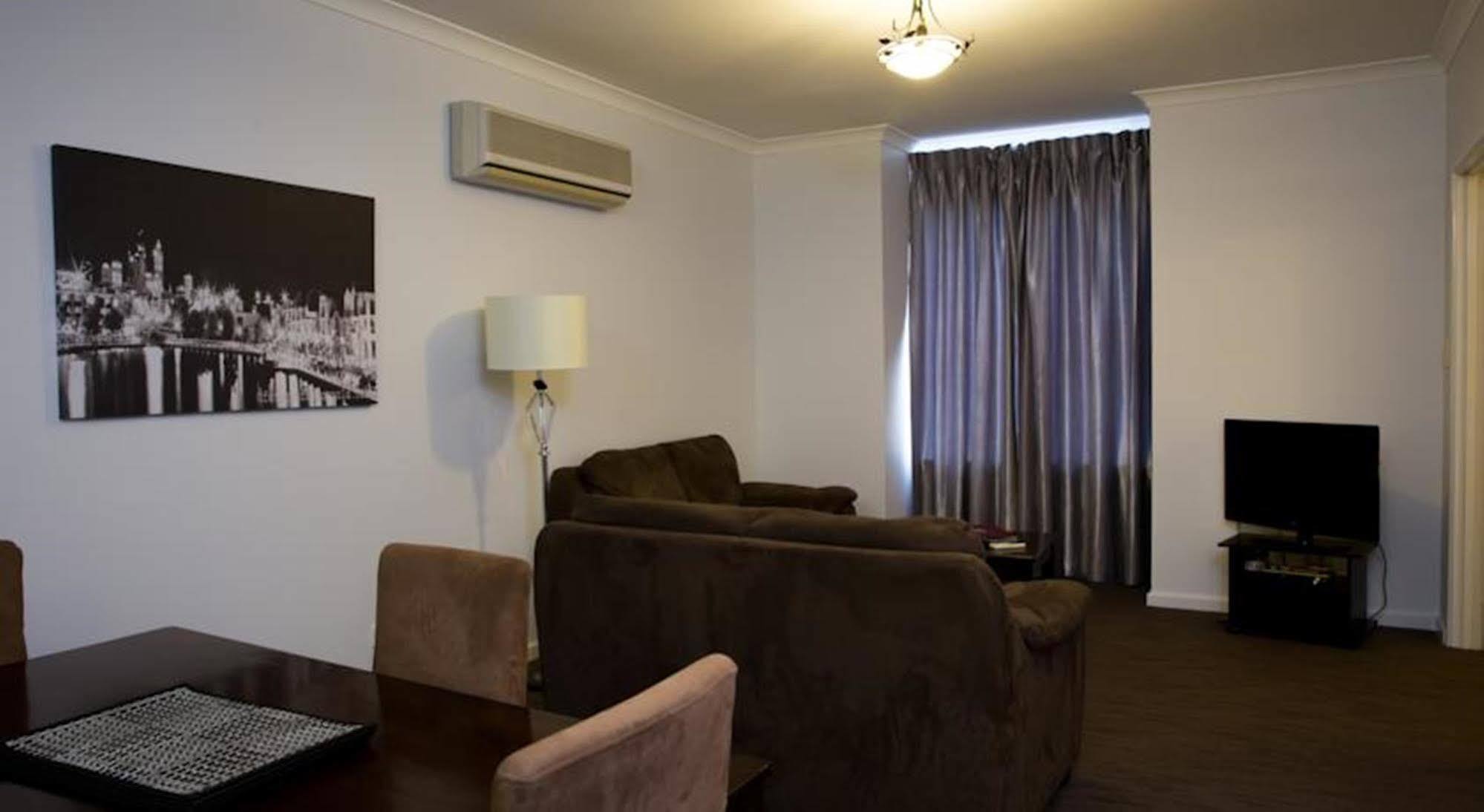 Regal Apartments Перт Экстерьер фото