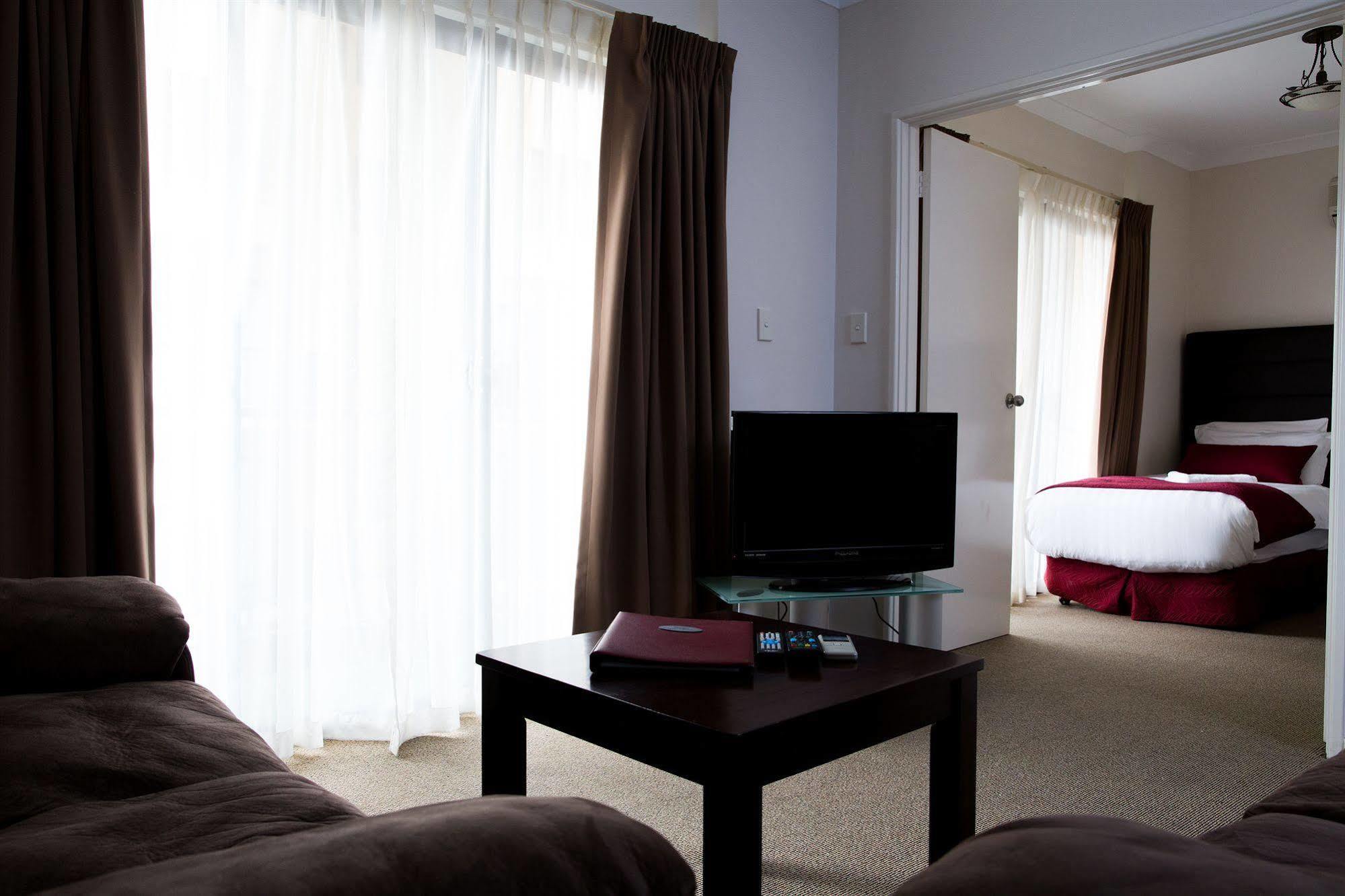Regal Apartments Перт Экстерьер фото